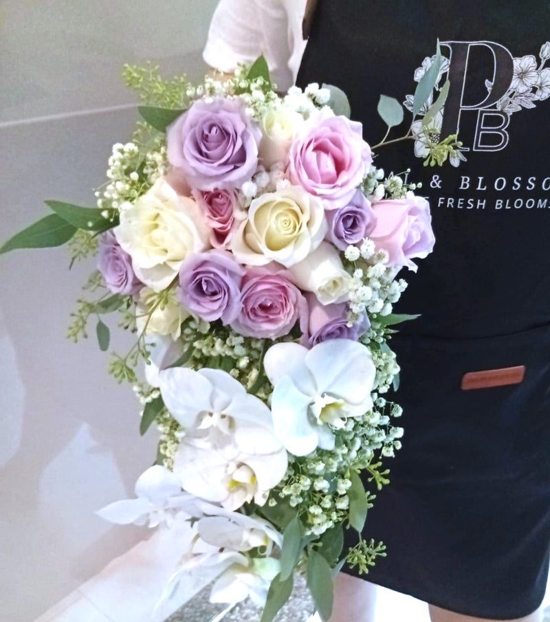 Romantic Veil Bridal Bouquet